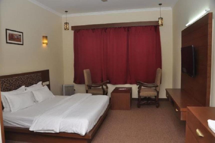 Neelkanth'S Bagar Inn Resort Jhunjhunu Ngoại thất bức ảnh