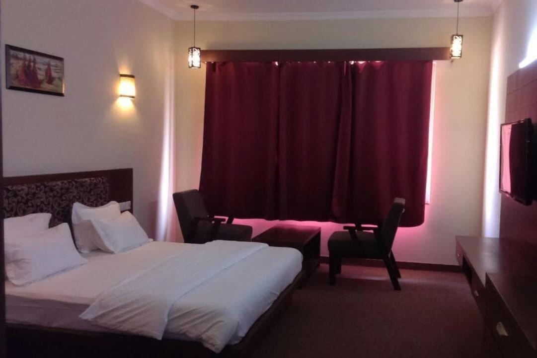 Neelkanth'S Bagar Inn Resort Jhunjhunu Ngoại thất bức ảnh