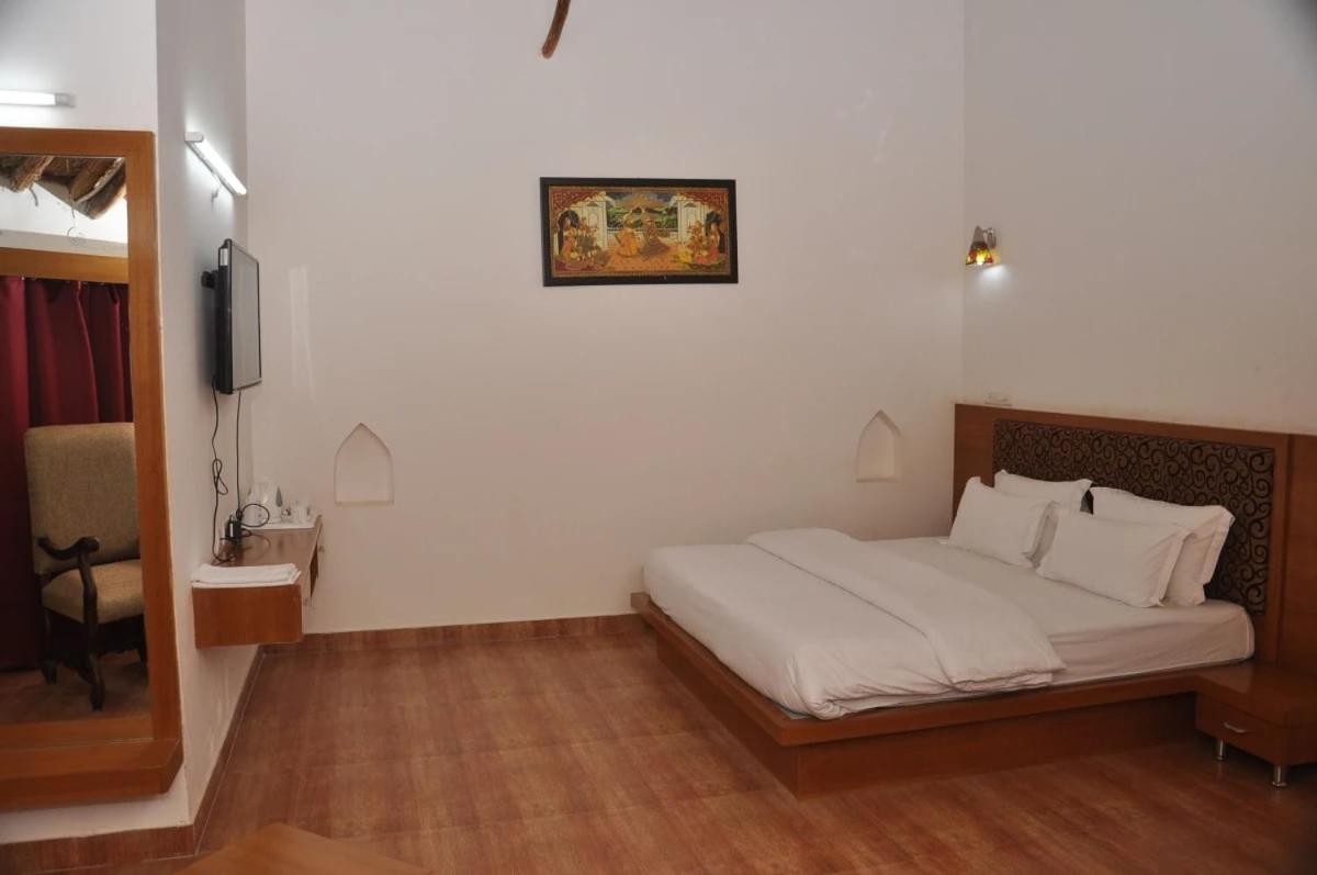 Neelkanth'S Bagar Inn Resort Jhunjhunu Ngoại thất bức ảnh