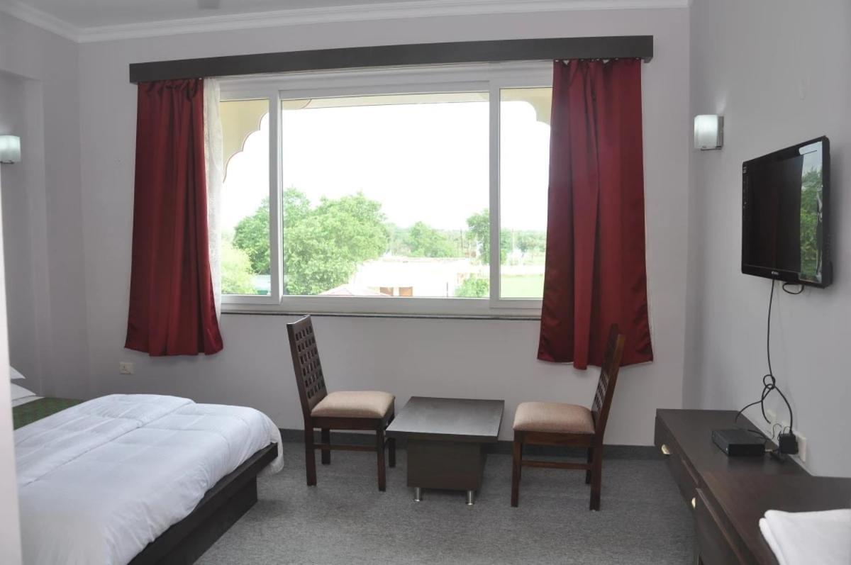 Neelkanth'S Bagar Inn Resort Jhunjhunu Ngoại thất bức ảnh