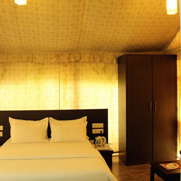 Neelkanth'S Bagar Inn Resort Jhunjhunu Ngoại thất bức ảnh